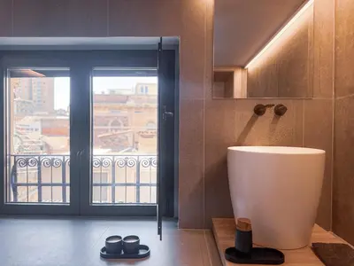 Bagno di Juliet Suites II