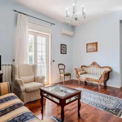 GuestHost - Trecastagni Elegant & Comfy Apartment