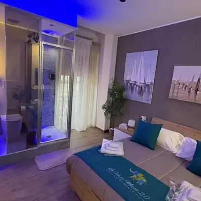 La Via di Mezzo 2 Apartments