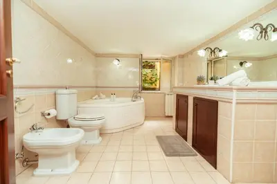 Bagno di Monserrato House