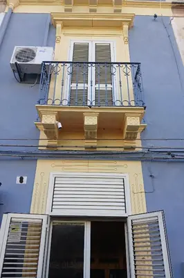 Balcone o terrazza di Tri-na-krì-a
