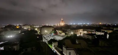 Vista generica su Catania o vista sulla città dall'interno dell'appartamento