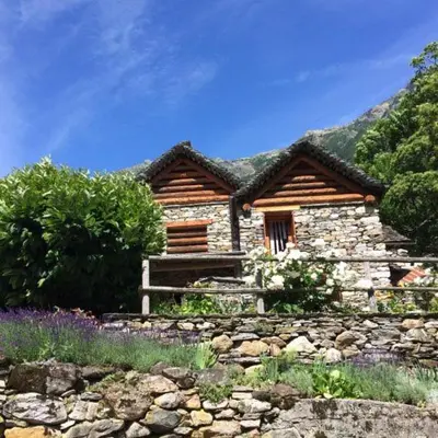 Paesaggio naturale nelle vicinanze di questo campeggio di lusso