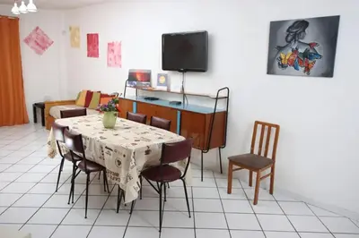TV o dispositivi per l'intrattenimento presso Cozy Apartment in Lavinaio, 100 m², Garden View