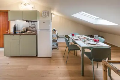 Cucina o angolo cottura di Il Nido Vista Mare - Mansarda panoramica