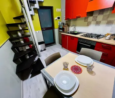 Cucina o angolo cottura di Grazioso bilocale Catania centro vicino stazione