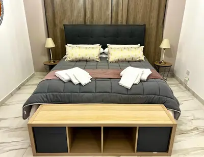 Letto o letti in una camera di Exclusive and reserved suite, secure parking