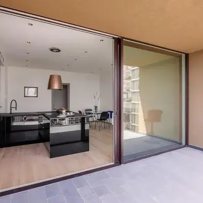 Top-Floor Sea View with Pool Access