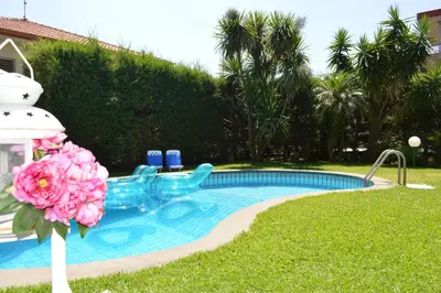 Piscina di La Tavernetta Dell'Etna o nelle vicinanze