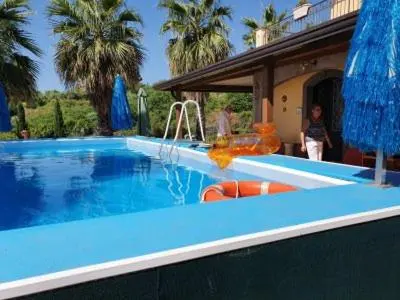 Piscina di La Casa del Melograno o nelle vicinanze