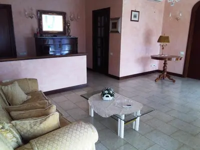 Area soggiorno di Letizia's House