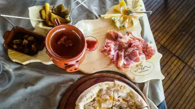 Cibo presso l'appartamento o nelle vicinanze