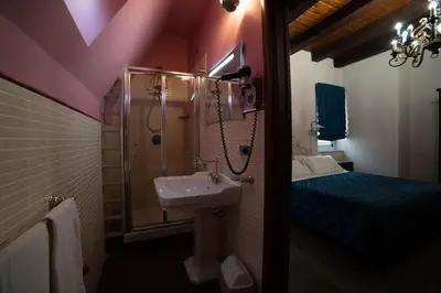 Bagno di Hotel Villa Dorata