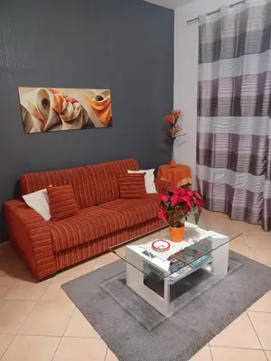 Area soggiorno di Casa Donna Rosaria tra Etna e Taormina