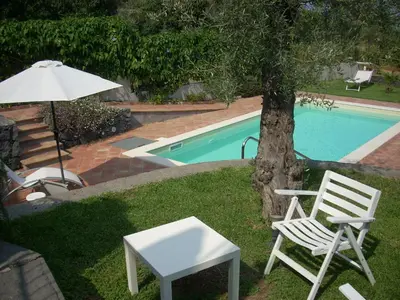 Piscina di La corte di Bafè B&B 