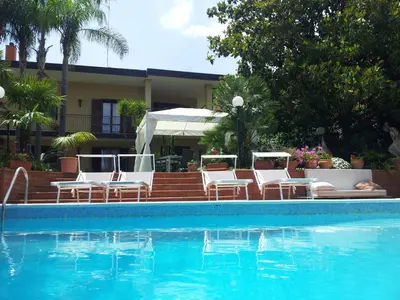 Piscina di Villa Carmen on Etna o nelle vicinanze