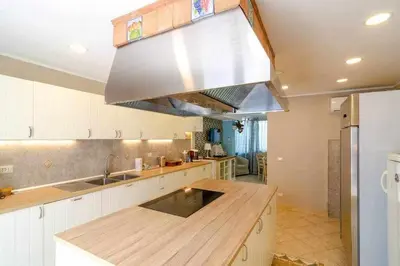 Cucina o angolo cottura di Mediterranean Charm villa con piscina al mare