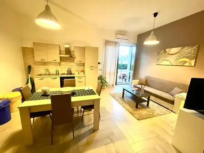 Cucina o angolo cottura di Floris Home tra Mare e Montagna
