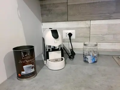 Set per la preparazione di tè e caffè presso Il vicolo home