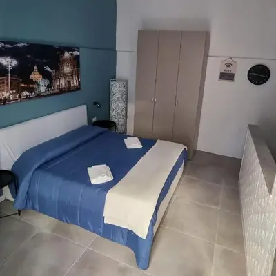 Il vicolo home