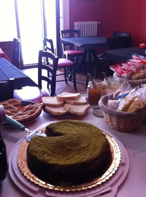Cibo presso il bed & breakfast o nelle vicinanze
