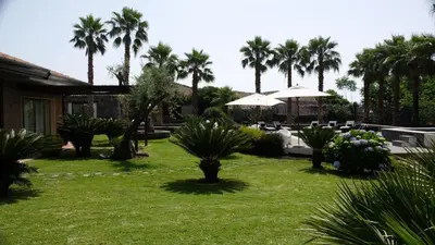 Giardino di Holiday Homes Borgo Papardo