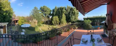 Giardino di Casa Gino Petrulli Etna, villa con piscina