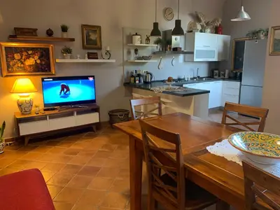 Cucina o angolo cottura di Casa Gino Petrulli Etna, villa con piscina