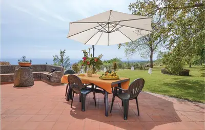 Paesaggio naturale nelle vicinanze della casa vacanze