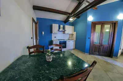 Cucina o angolo cottura di Charming apartment in Capo Mulini with sea view - 50 m²