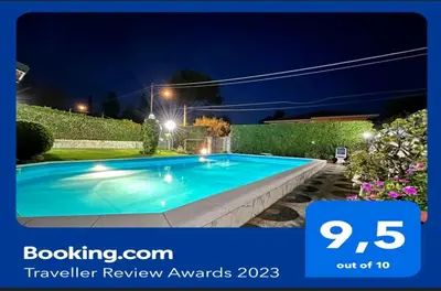 Piscina di La Quintecita villa con piscina privata - vicino Catania e Etna o nelle vicinanze