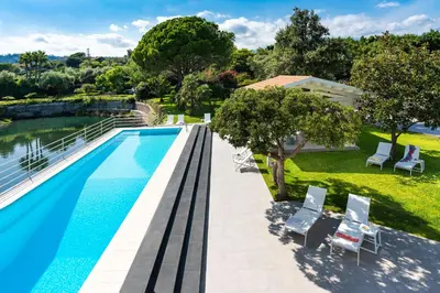 Piscina di Villa Isabella o nelle vicinanze