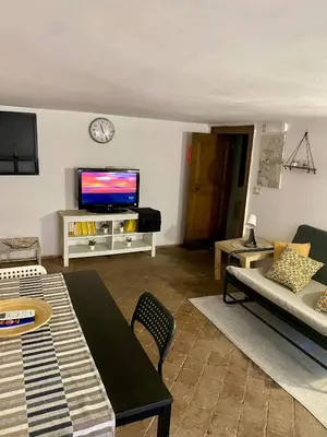 TV o dispositivi per l'intrattenimento presso Florhouse Pacini