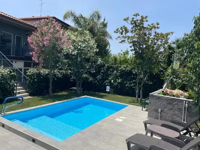Piscina di Il giardino dell'Etna o nelle vicinanze