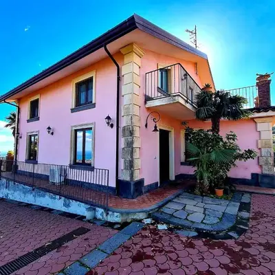 Etna panoramic villa with swimming pool