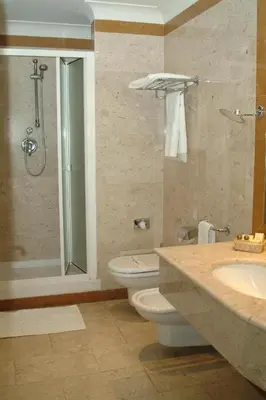 Bagno di Hotel La Ville