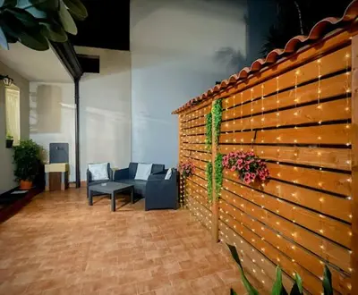 Area soggiorno di La Vie Fuille Bed and Breakfast
