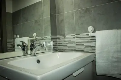 Bagno di J&S Sicily Apartments