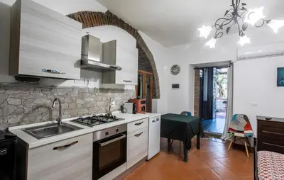 Cucina o angolo cottura di Archi