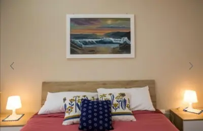 Letto o letti in una camera di VIOLET HOUSE.