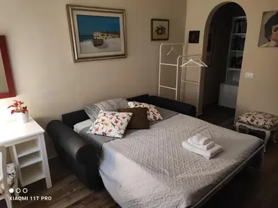 Letto o letti in una camera di VIOLET HOUSE.