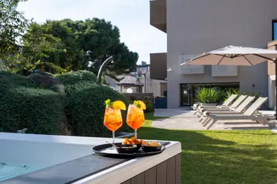 Piscina di Ollen apartments o nelle vicinanze