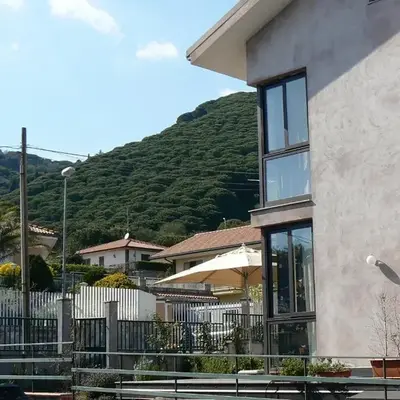 Etna Holiday Home