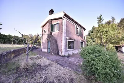 Edificio in cui si trova la villa