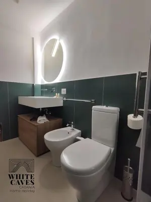 Bagno di white caves catania rooms