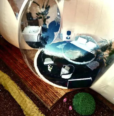 Area soggiorno di Bubble Glamping Sicily