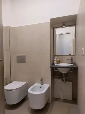 Bagno di Pied-à-terre81
