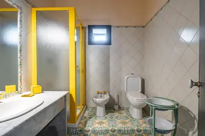 Bagno di GuestHost - Villa Ninina in the Heart of Etna Park