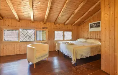 Letto o letti in una camera di Lovely Home In Santa Venerina With Wifi
